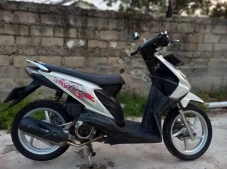 Jadi Primadona, Motor...