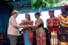 Tokoh Dayak Iban Sungai...