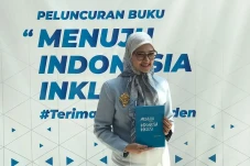Angkie Yudistia Rilis...