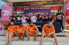 Polisi Ringkus Komplotan...