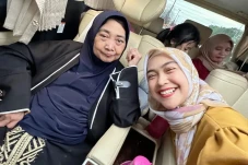 Ibunda Dilarikan ke...