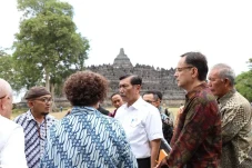 Luhut Sebut Borobudur...