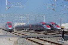 Operasional Kereta Cepat...