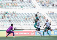 Hasil Liga 1: Drama...