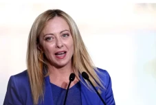 PM Italia: Migran Ilegal...