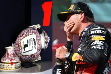 Sial! Trofi Max Verstappen...