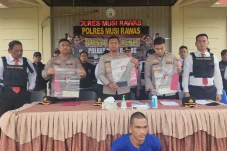 Polisi Gulung Pelaku...