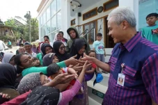 Seni Sehat, Cara Ganjar...