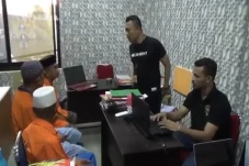 Edan! 3 Kakek di Maros...