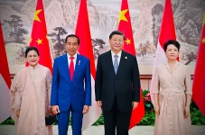 Presiden Jokowi Lakukan...