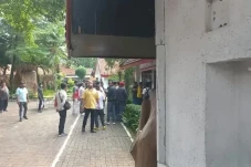 AJI Desak Polisi Usut...
