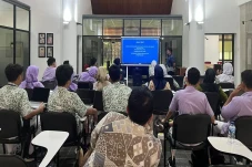 SKSG UI Gelar Pelatihan...