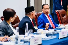 Hari Ini Jokowi Bertemu...