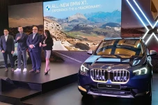 Bidik Anak Muda, BMW...