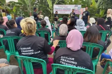 Kowarteg Ganjar Gelar...