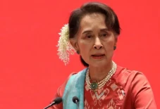 Suu Kyi Dipindahkan...