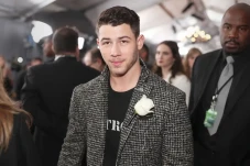 7 Artis Hollywood yang...