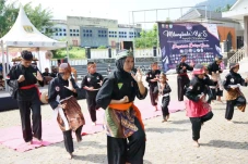 Keren! Puluhan Pendekar...