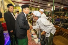 Mardiono Hadiri Khotmil...