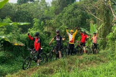 Gowes, Eks Menteri Perindustrian...