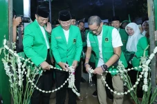 Mardiono Bareng Sandi...