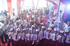 Kemendikbudristek dan...