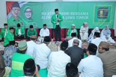Silaturahmi di Sidoarjo,...