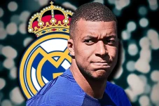 PSG Laporkan Kylian...