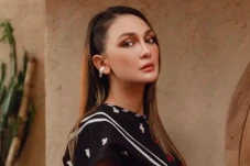 7 Artis Indonesia yang...