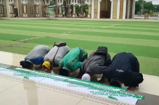 Panji Gumilang Tersangka,...