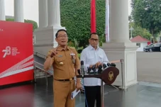 Tinggalkan Jabar dalam...