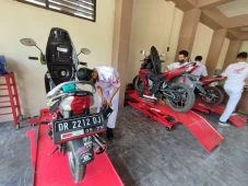 Cara Membersihkan Kerak...