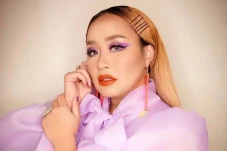 Michelle Anak Pinkan...