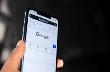 Fitur Baru Google Akan...