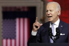 Joe Biden Serukan Junta...
