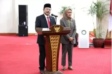 Ketua KY Nilai Vonis...