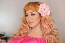 Pinkan Mambo Kepergok...