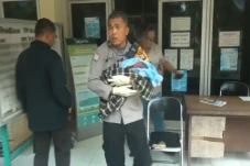 Geger, Bayi Perempuan...