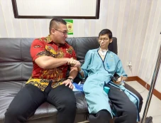 Anggota DPRD Kenneth...