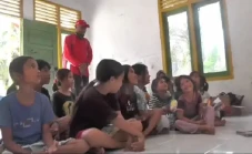 Gara-gara Jalan Rusak...