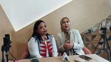 Venna Melinda Bikin...