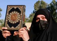Muslim Denmark: Pembakaran...