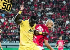 Hasil Liga 1: Gol Pahabol...