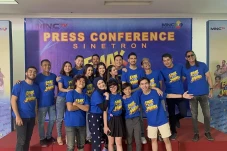 Tayang Perdana, Pemain...