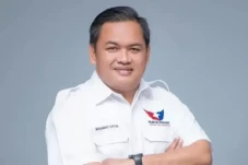 Aldi Taher Resmi Jadi...