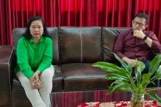 Culik dan Aniaya Yunior,...