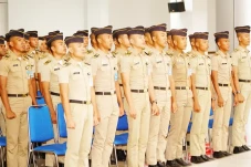 Apakah Lulusan IPDN...