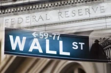 Wall Street Dibuka Menguat,...