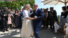 Mantan Menlu Austria...