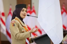 Kompak dan Gotong Royong,...